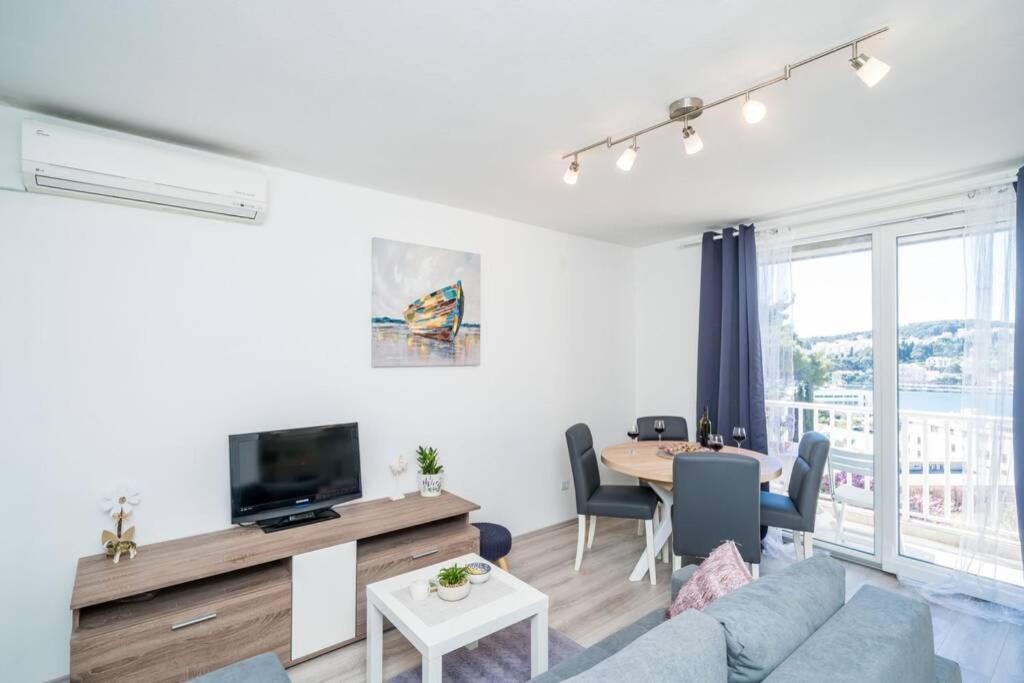 Apartment Katarina Sea View Дубровник Екстериор снимка