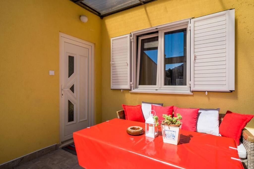 Apartment Katarina Sea View Дубровник Екстериор снимка