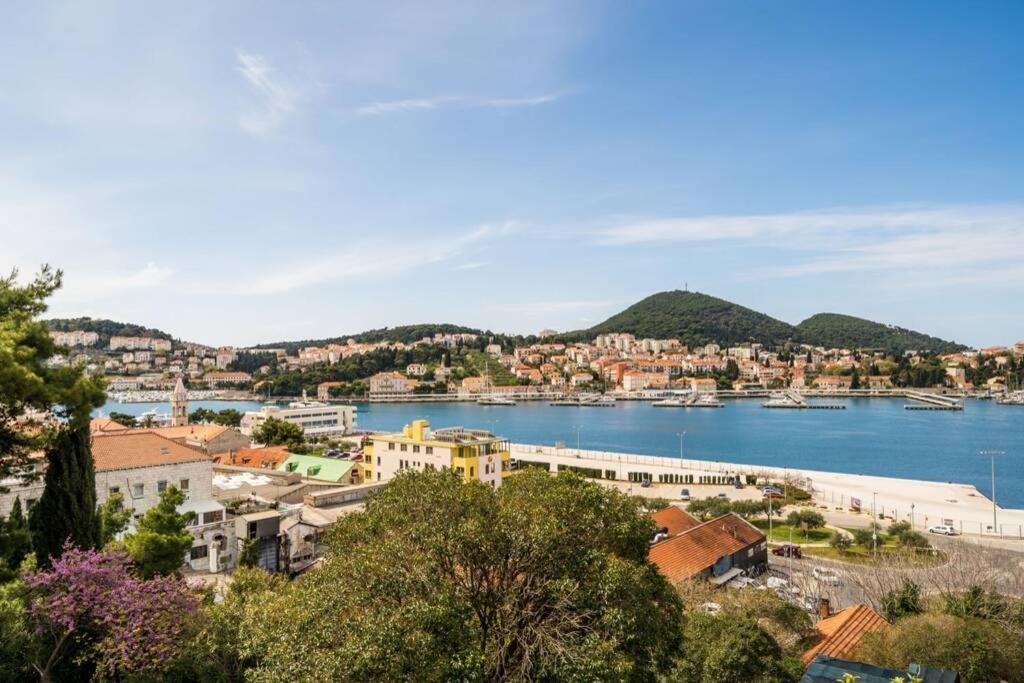 Apartment Katarina Sea View Дубровник Екстериор снимка